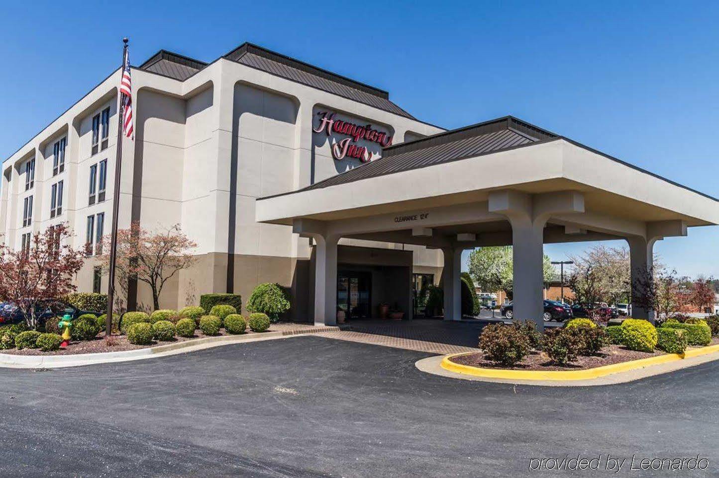 Hampton Inn Winchester-University/ Mall Exterior foto